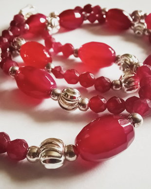 Minunatele Agate - Red