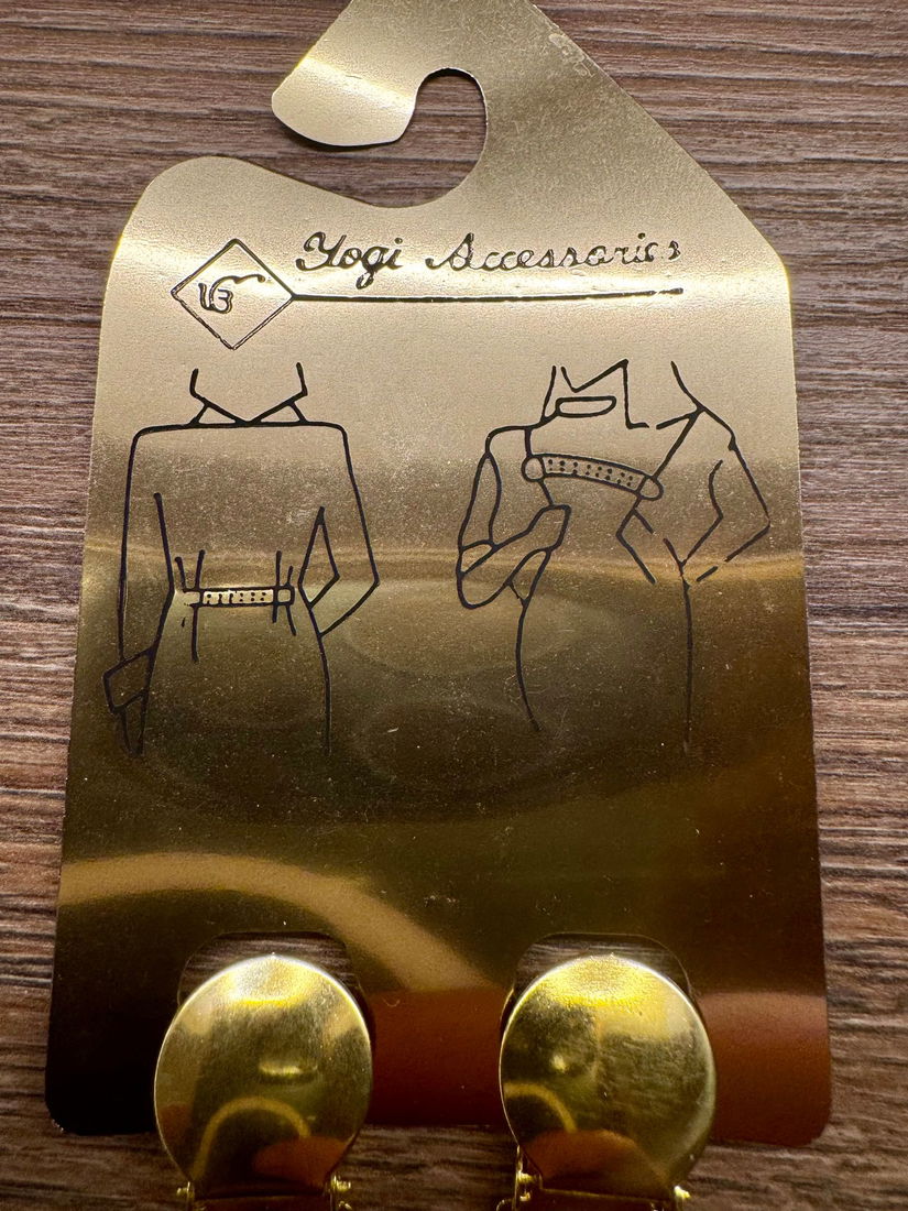 ACCESORII PRINDERE HAINE PERLE FAUX