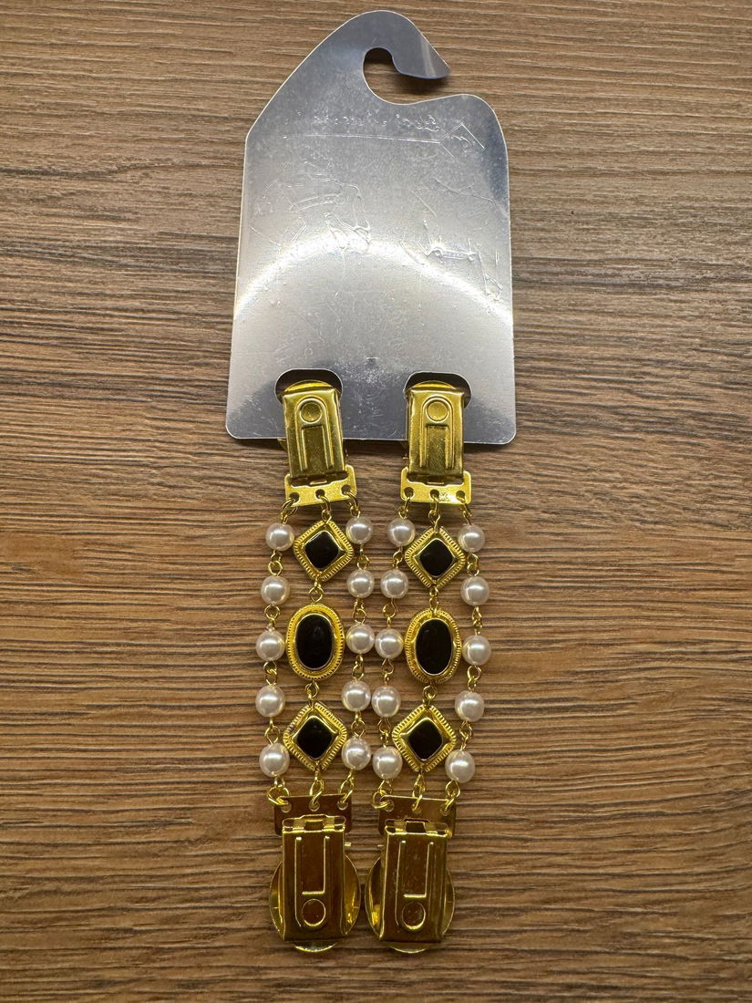 ACCESORII PRINDERE HAINE PERLE FAUX