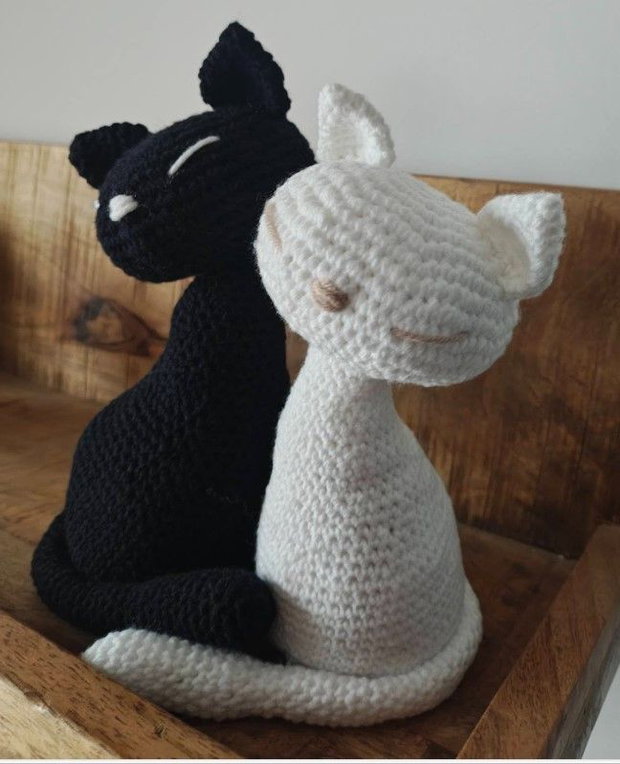 Pisicuțe Yin & Yang by Irina