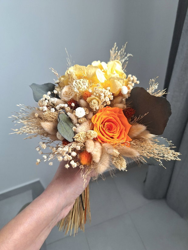 Buchet mireasa portocaliu