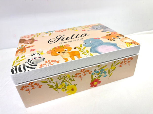 Cutie trusou botez - Wild animals