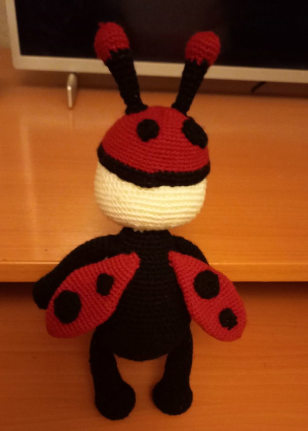 Jucărie croșetată handmade unicat, sigură pentru copii, 2326 cm