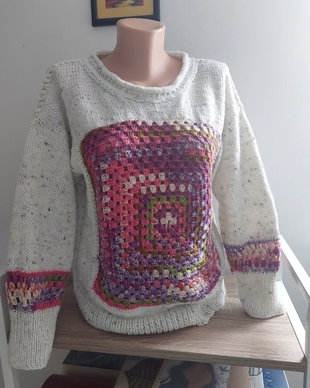 Bluza pulover tricotat și crosetat