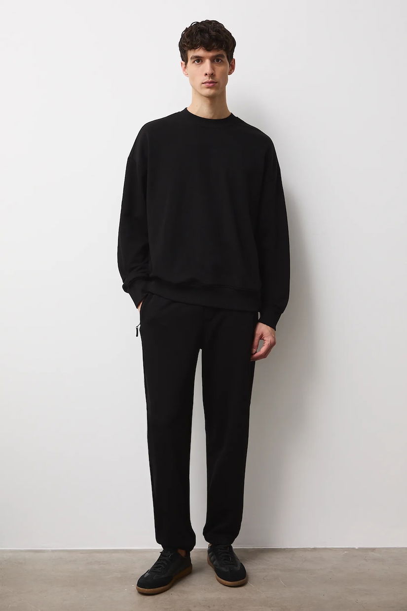 Medicine pantaloni de trening