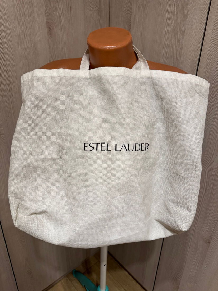 GEANTA ESTEE LAUDER AMBALAJ ORIGINAL MANER TRANSPARENT