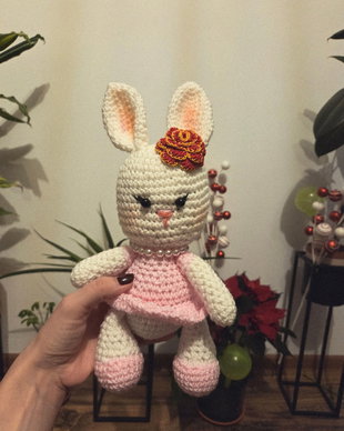 Iepuras Crosetat Amigurumi