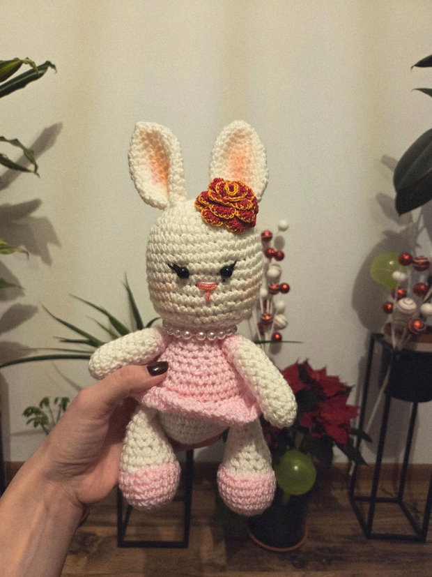 Iepuras Crosetat Amigurumi