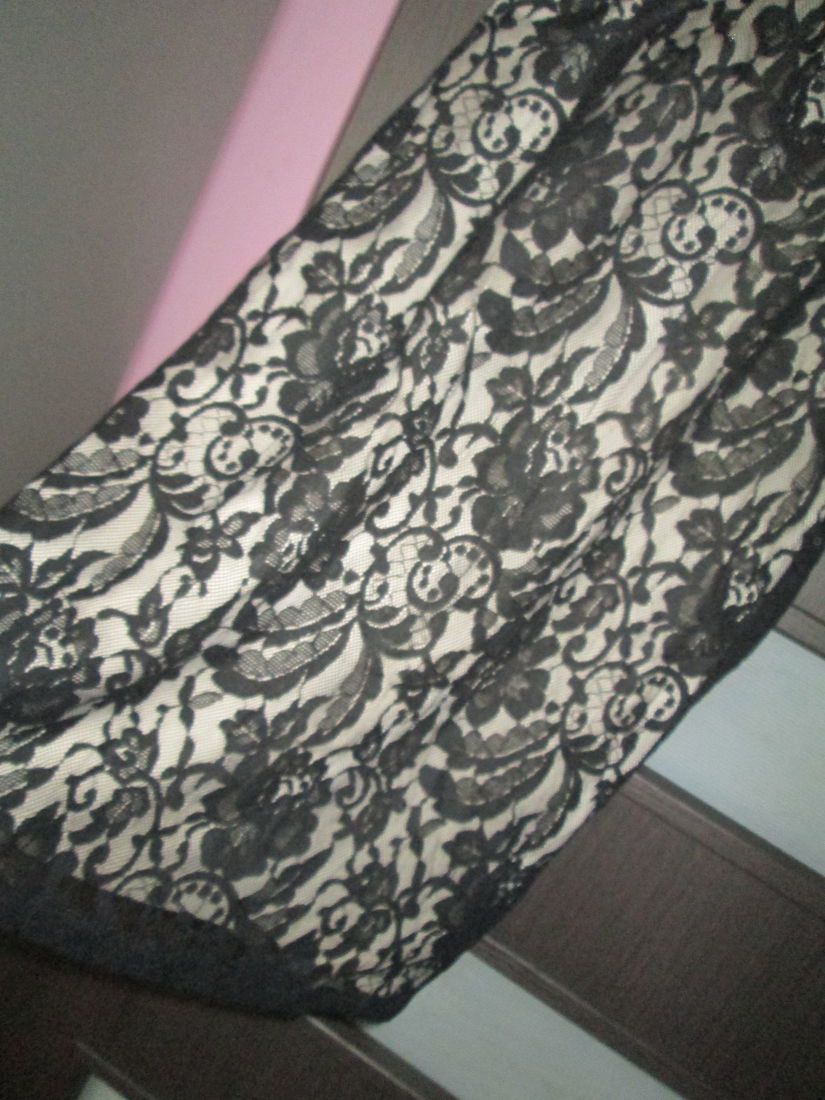 rochie dantelata eleganta Apricot S