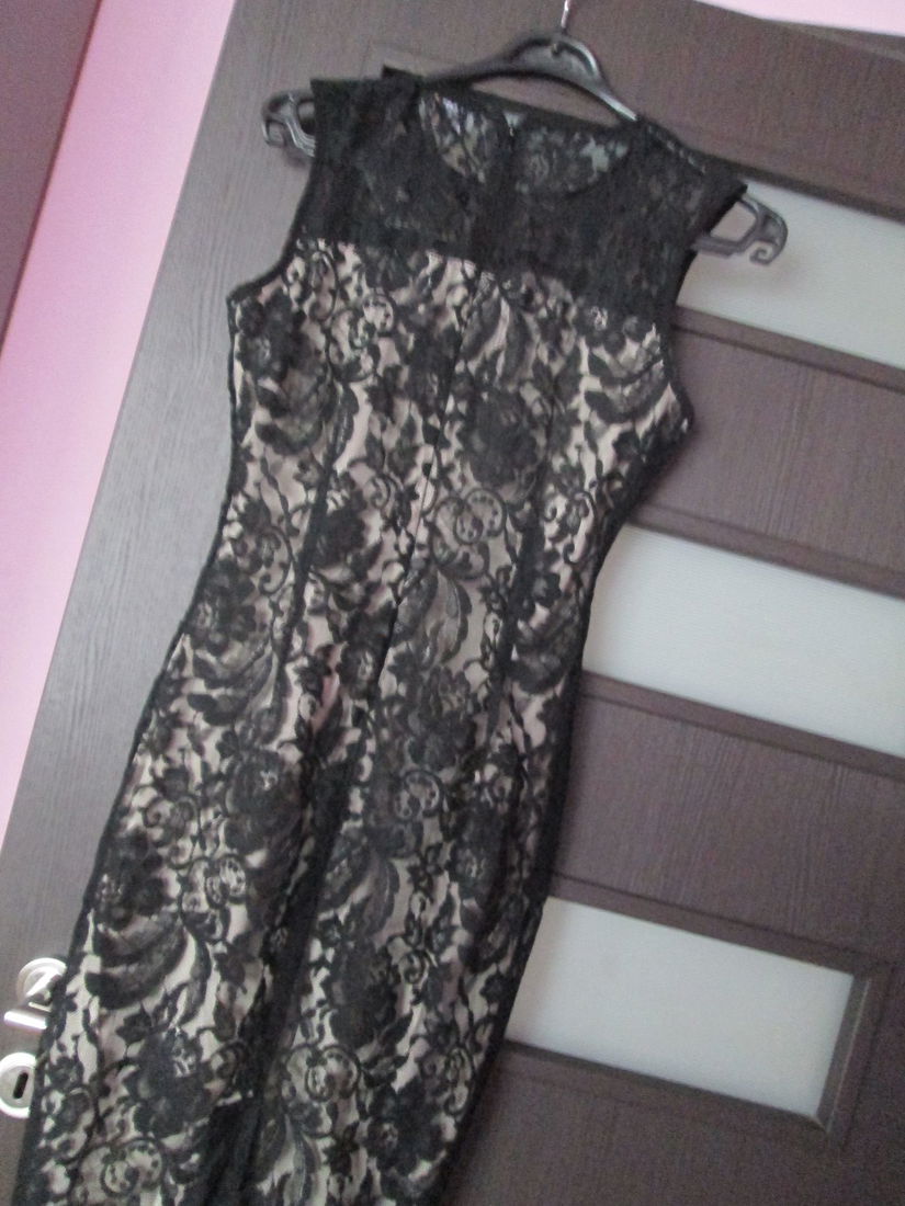 rochie dantelata eleganta Apricot S