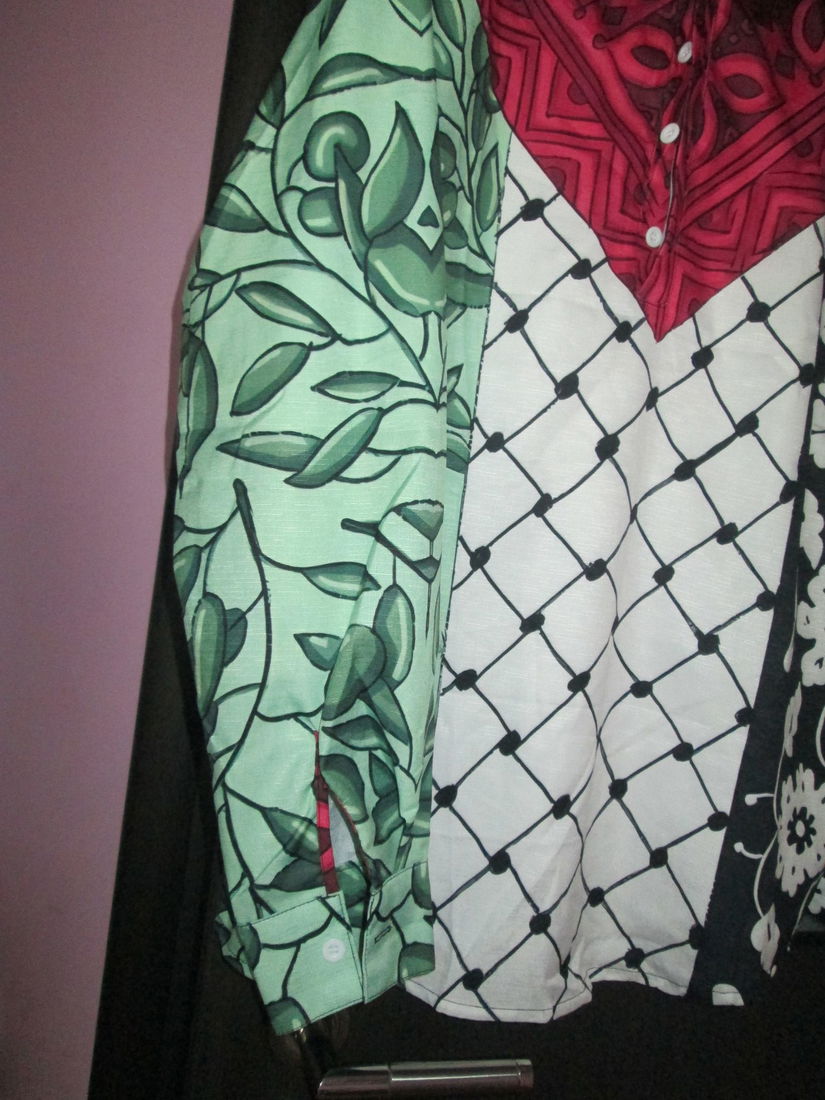 bluza colorata cu gluga M