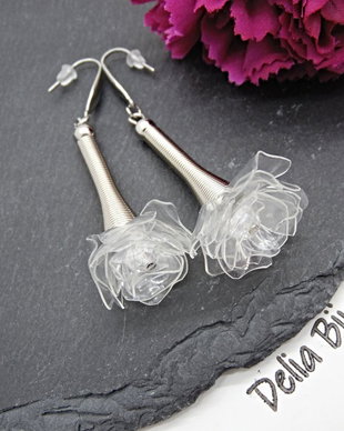 Cercei statement florali din plastic reciclat  handmade, unicat (cod1371)