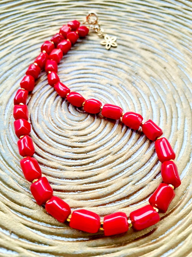 Colier coral rosu