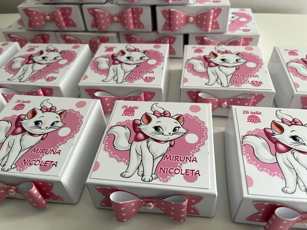 Cutii mărturii botez Pisicuța Marie- personalizate