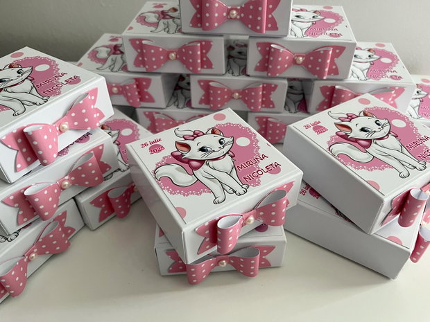 Cutii mărturii botez Pisicuța Marie- personalizate