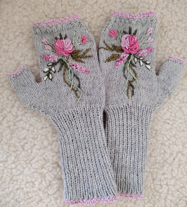 Mănuși handmade gri