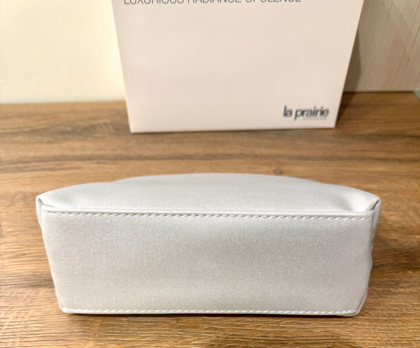 PORTFARD LA PRAIRIE ORIGINAL,NOU IN CUTIE