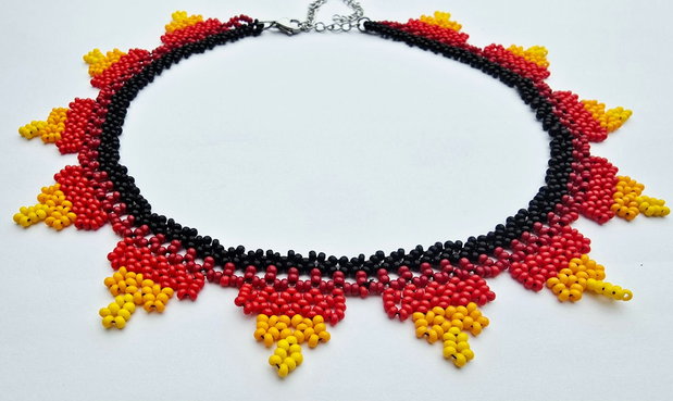 Colier Flăcări stil huichol