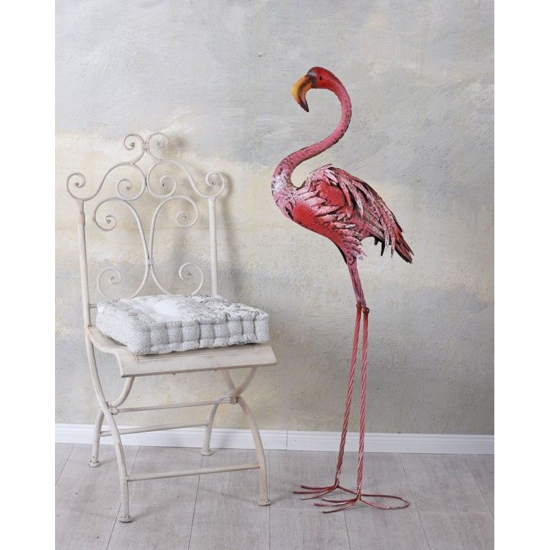 Pasare Flamingo din metal vopsit roz pentru gradina