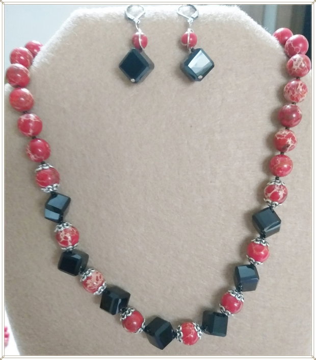 SET- REGALIT ROSU SI ONIX
