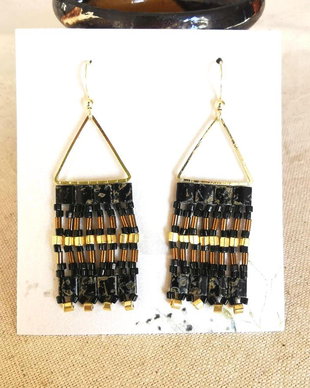 Cercei boho statement cu margele Miyuki Tila, cercei negri cu auriu