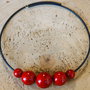 Colier handmade cu margele colorate din howlit