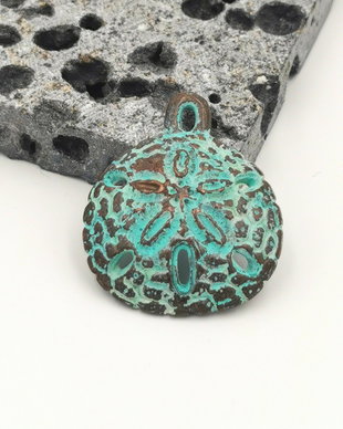 Pandant cupru verdigris patina COMP1