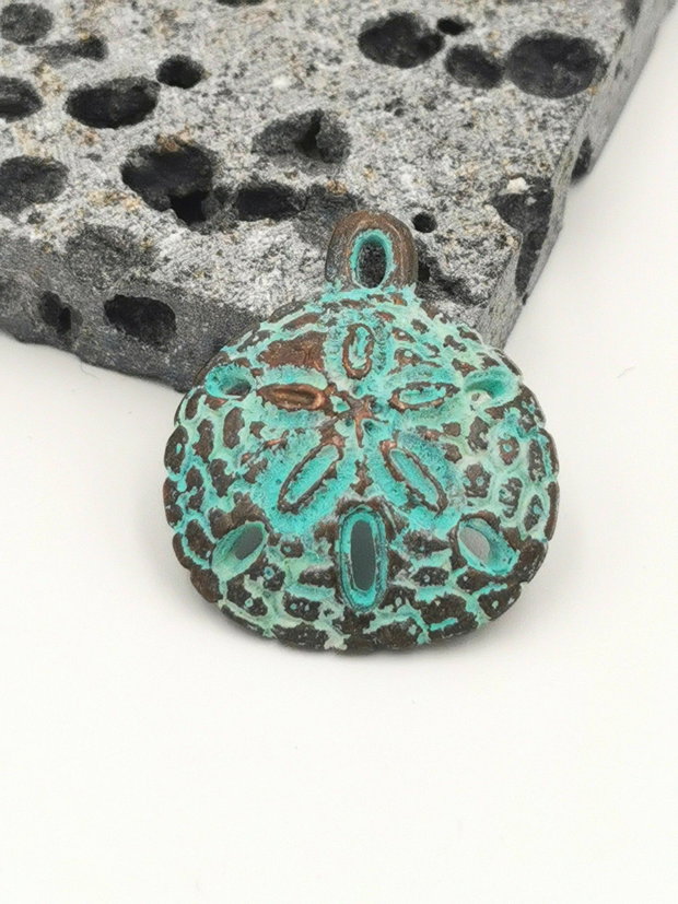 Pandant cupru verdigris patina COMP1