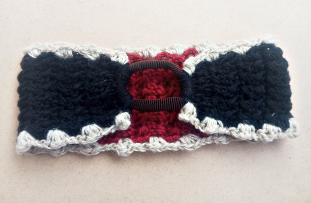 Banda / bandana / bentita de par crosetata grena cu floare
