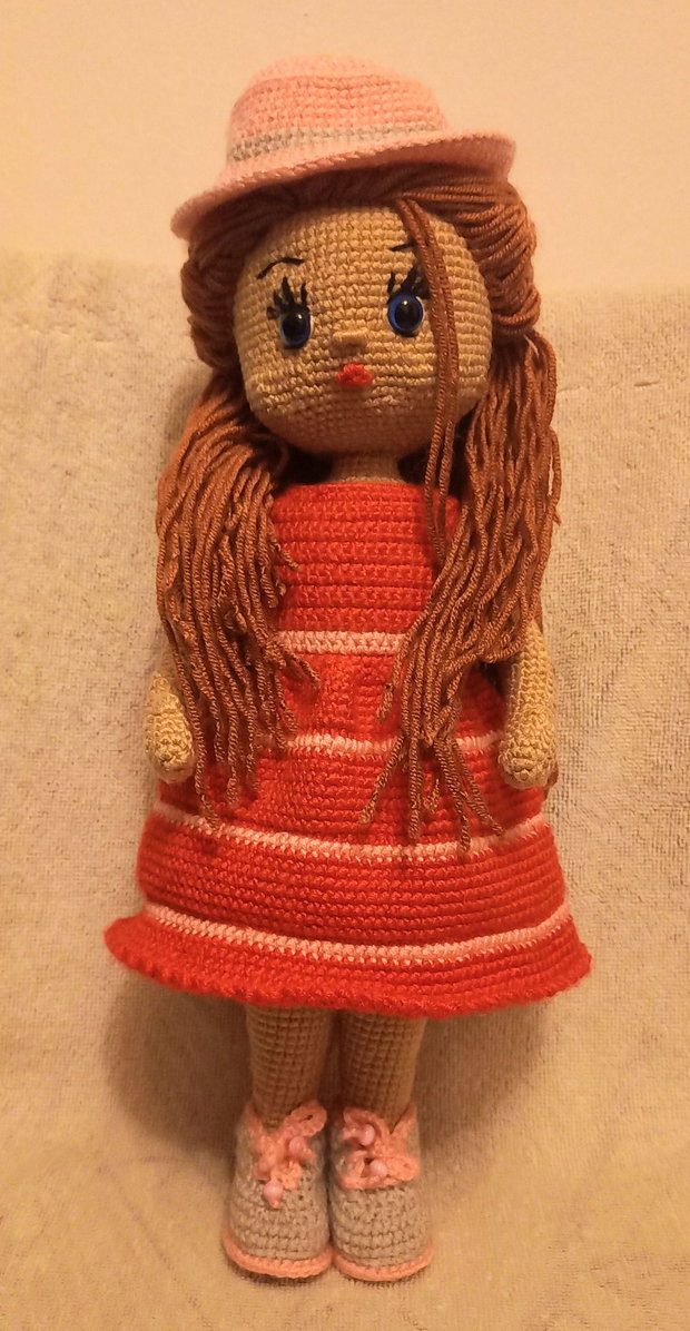 Păpușă croșetată handmade unicat, sigură pentru copii