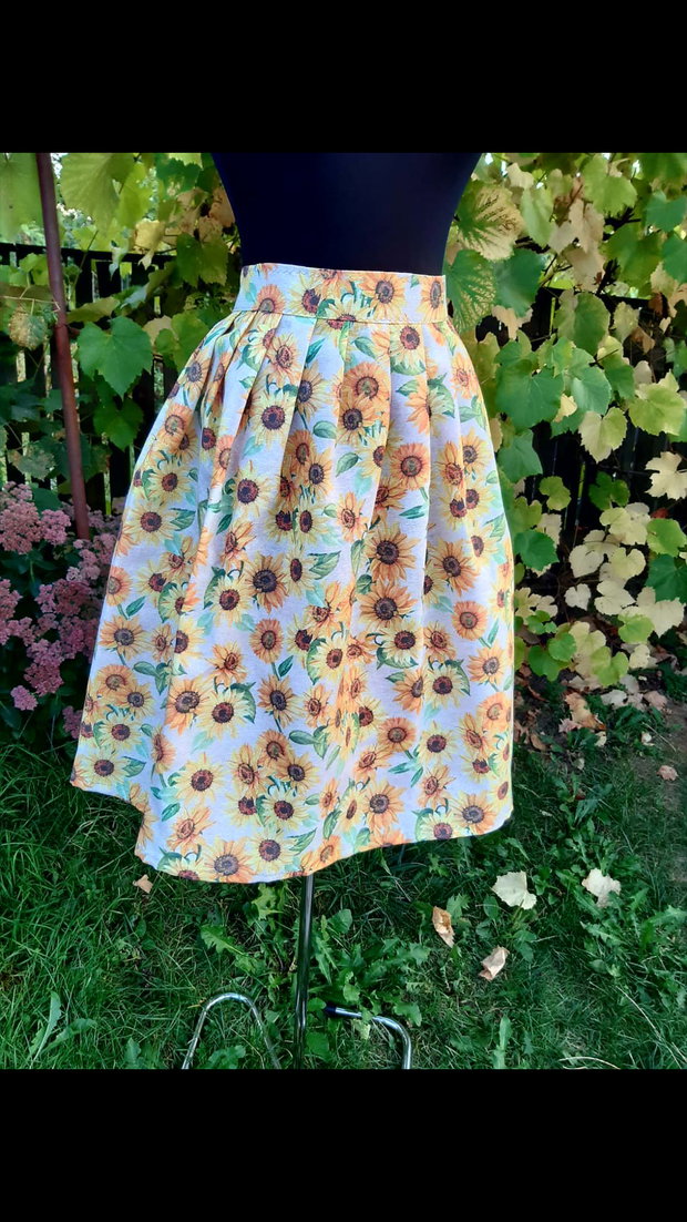 Disponibil- Set cu floarea-soarelui
