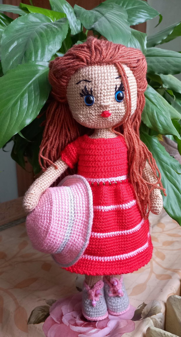 Păpușă croșetată handmade unicat, sigură pentru copii
