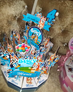 Cutie felie de tort Bluey