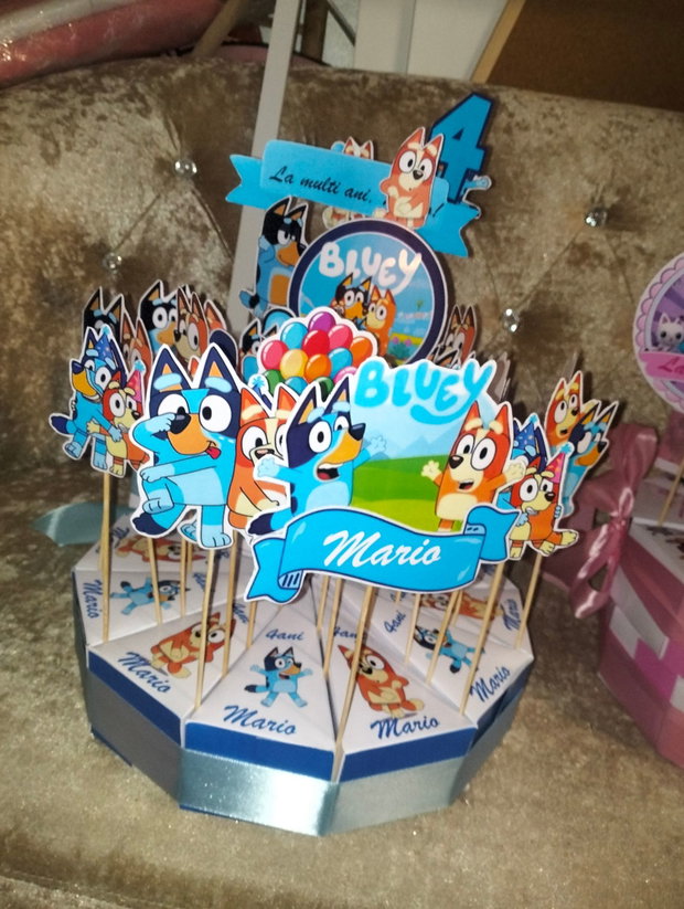 Cutie felie de tort Bluey