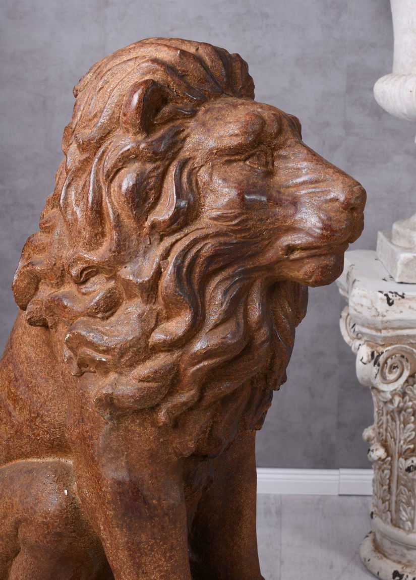 Leu-statueta din rasini speciale