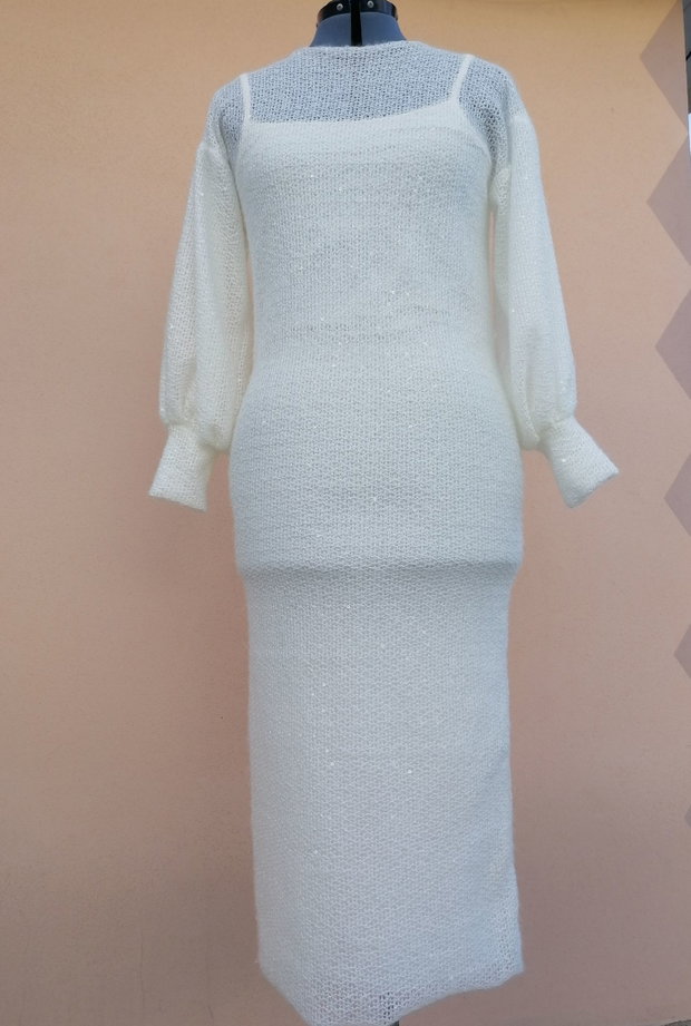 Rochie handmade din tricot cu paiete croială feminină, mâneci bufante