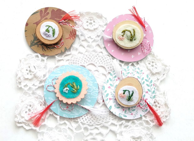Pret vechi! Brosa brodat Ghiocel/ martisor