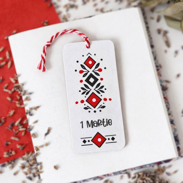 Minisemn de carte motive traditionale martisor pictat cu mesaj