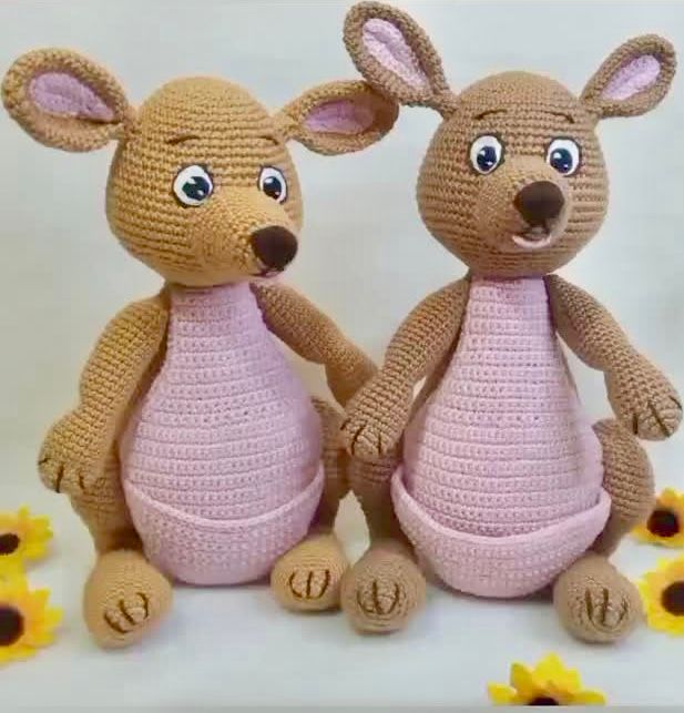 Jucărie croșetată- simpaticul cangur Joey