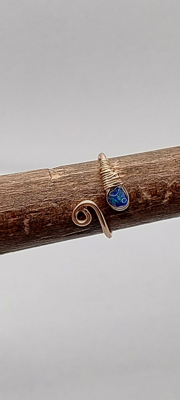 Inel unicat, inel reglabil,inel din aur filat de 14 k, inel cu opal albastru