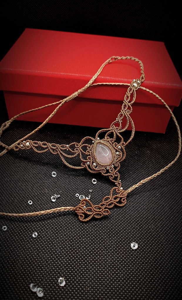 Colier Princess Delicat Micromacrame cu Cuart Roz