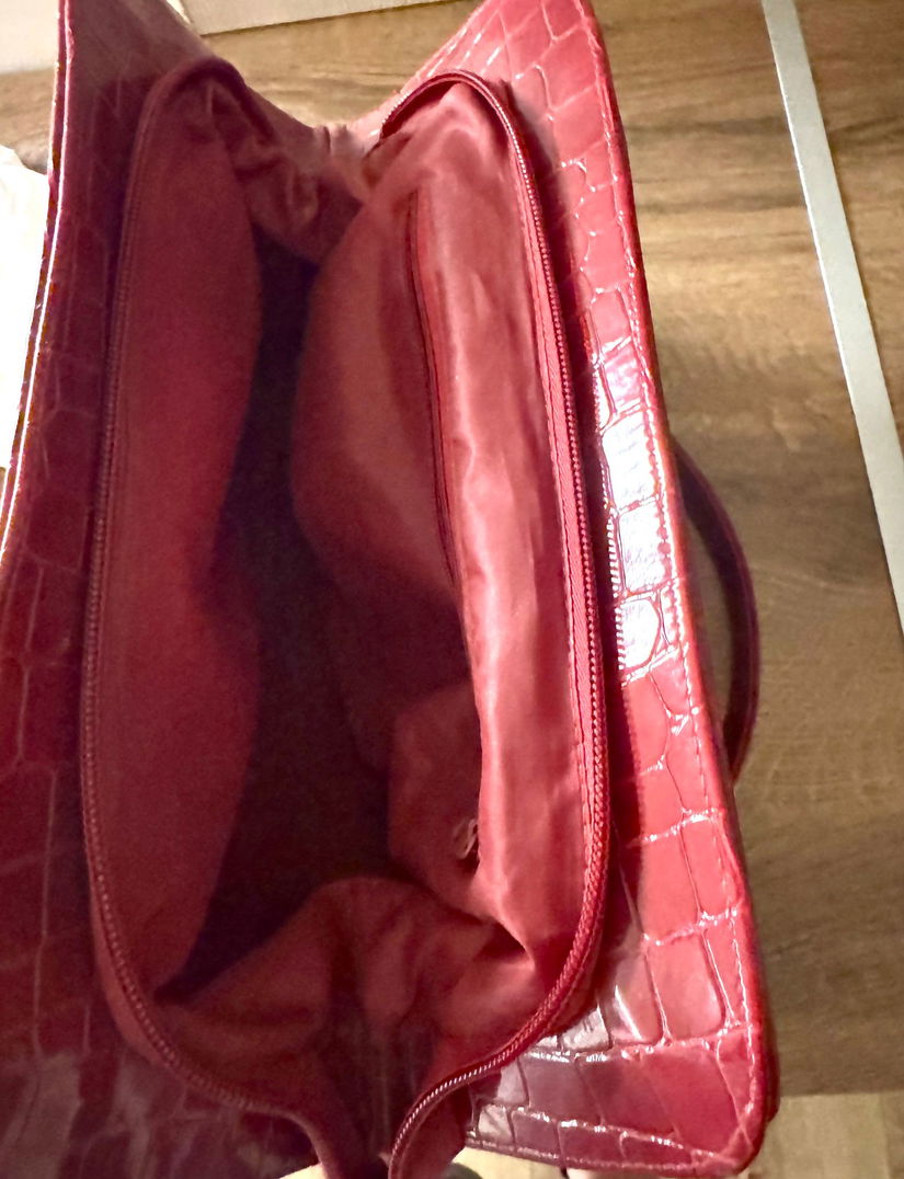 GEANTA PIELE CROCO LAC