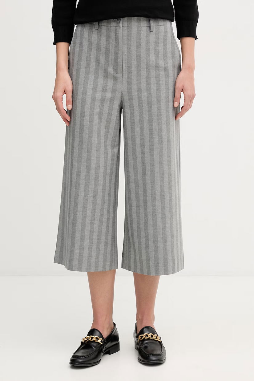 Sisley pantaloni