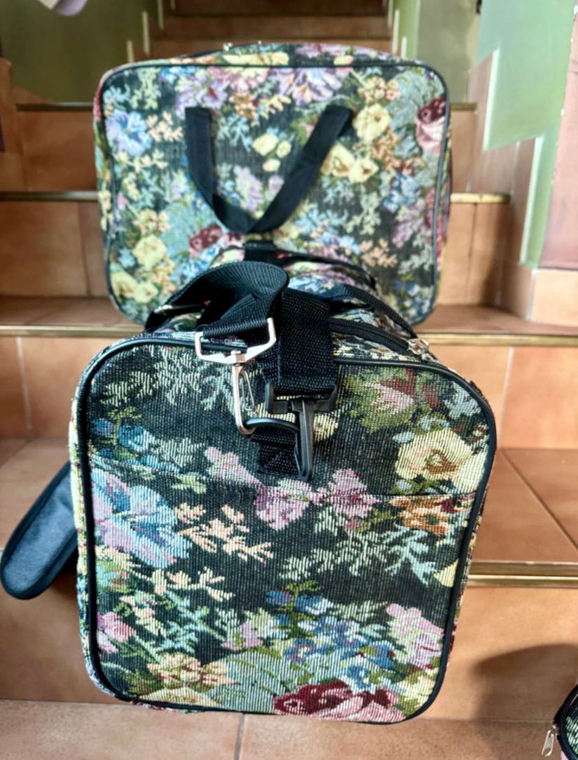 SET ELEGANT BEAUGENCY MOVITEX ,DE CALATORIE ,TAPISERIE 3 PIESE FRANTA