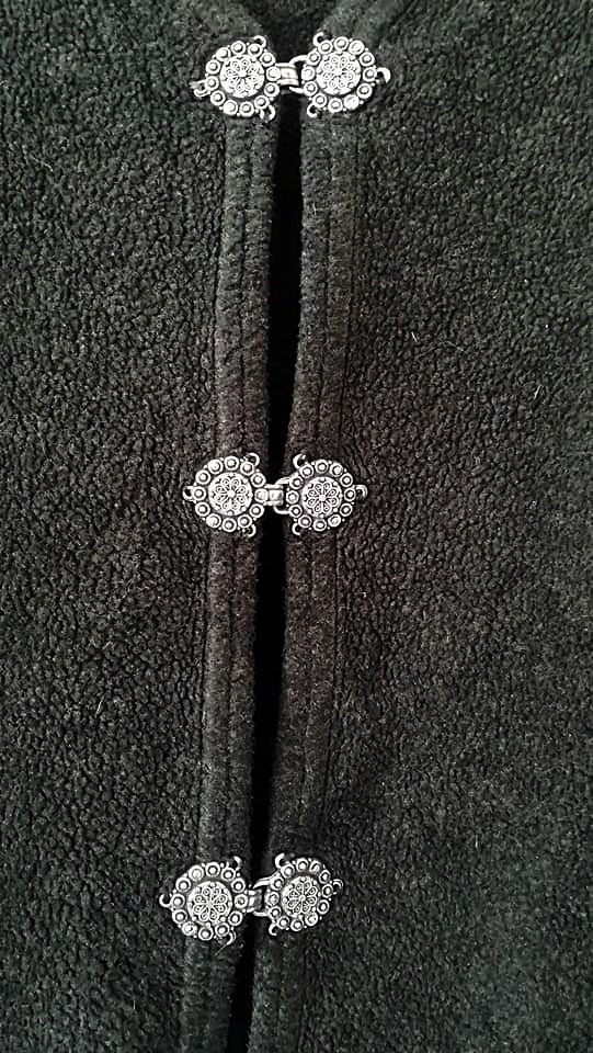 jacheta cu branderburguri , 48