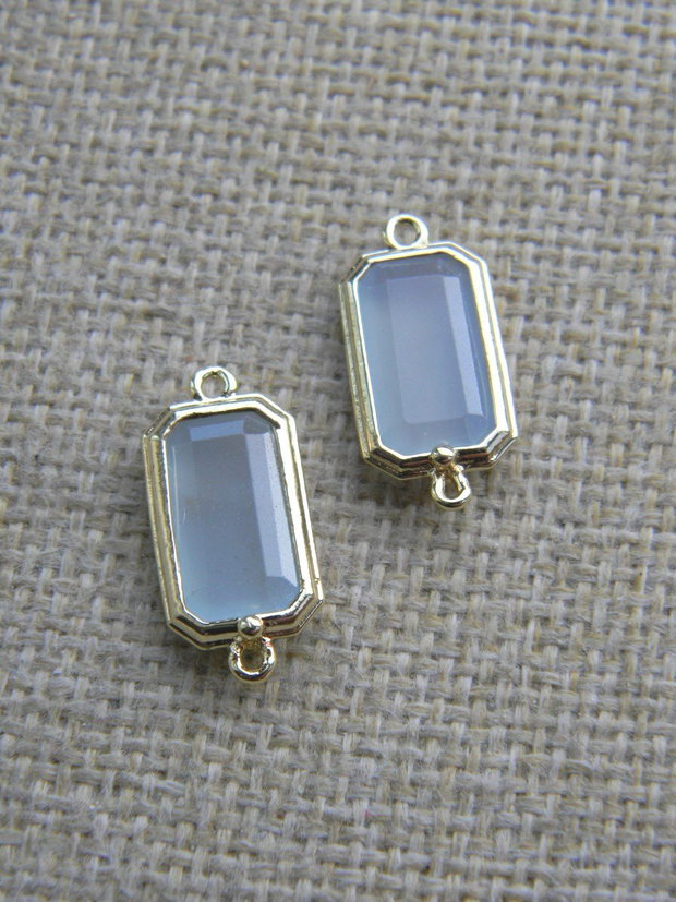 Link calcedonie in rama aurie (AV30-1)