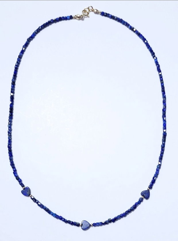 Colier aur filat cu lapis lazuli