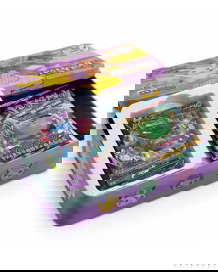 Set 50 Carduri Pok&eacute;mon, Cutie Metalica Mov de Colectie