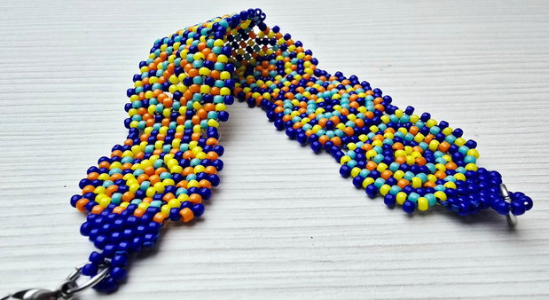 Vârtej de Culoare Brățară granny square din mărgele