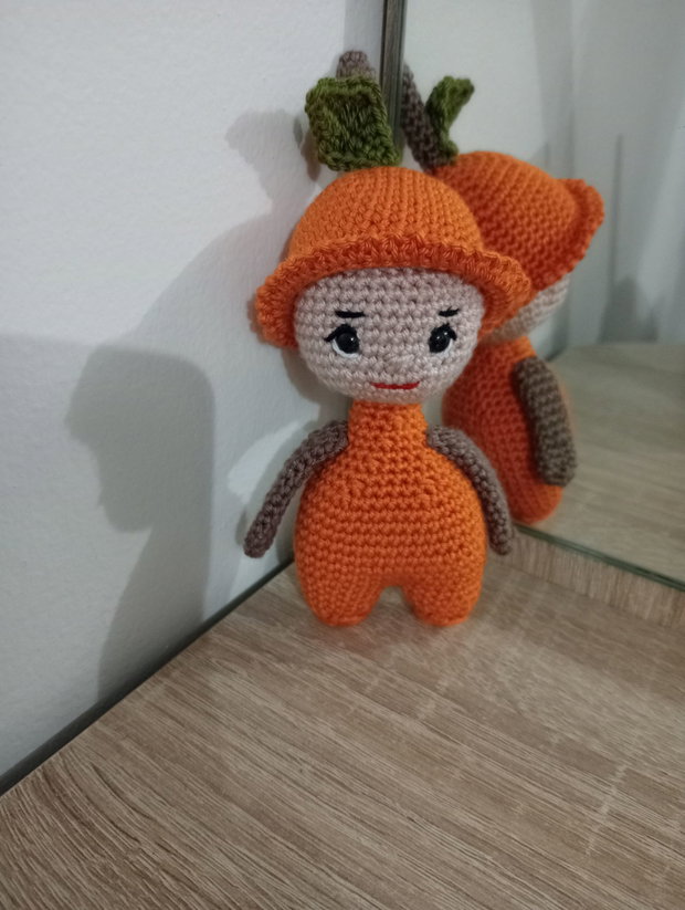 Mini păpușele